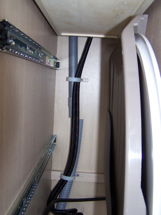 Bad design? Shoddy Workmanship? All I know it was bloody annoying!